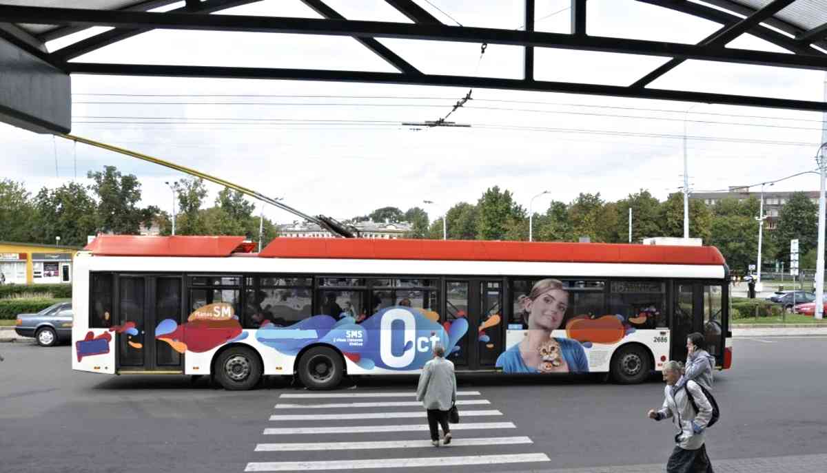 Реклама на(в) троллейбусах в Севастополе и Крыму