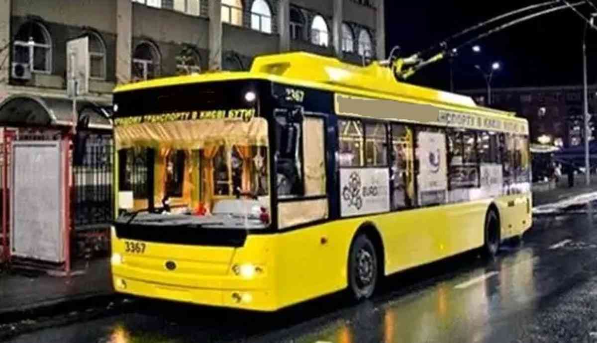 Реклама на(в) троллейбусах в Севастополе и Крыму