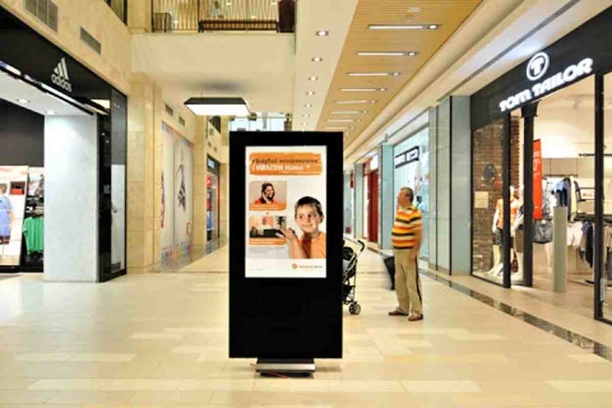 Реклама в торговых центрах Севастополя и Крыма